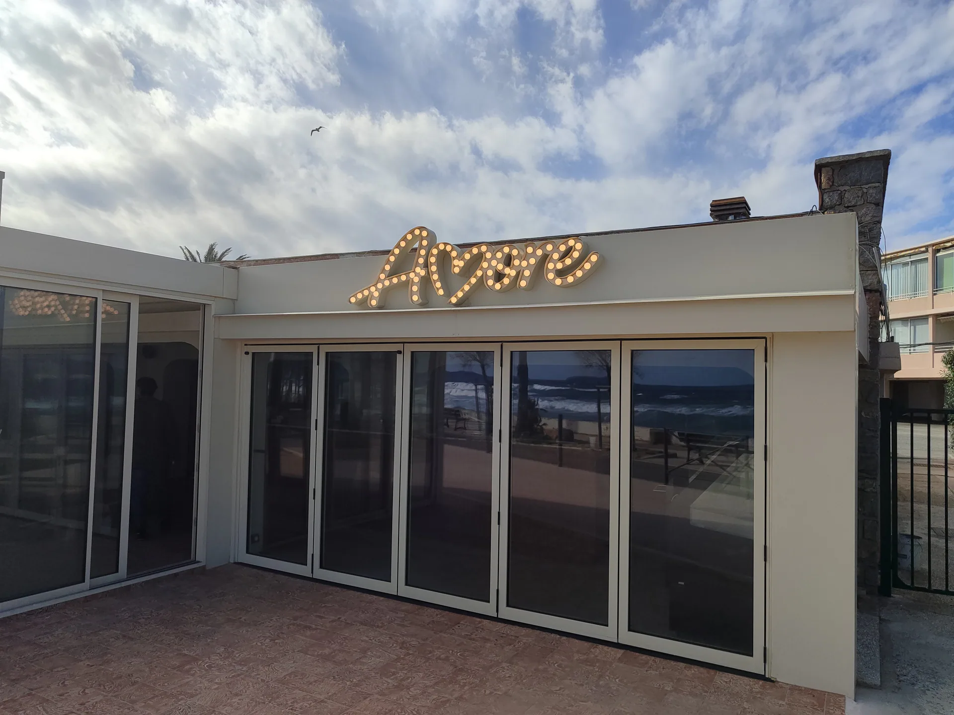 Enseigne commerciale